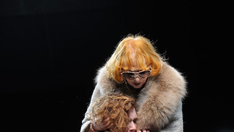 Ilse Ritter und Julia Riedler.