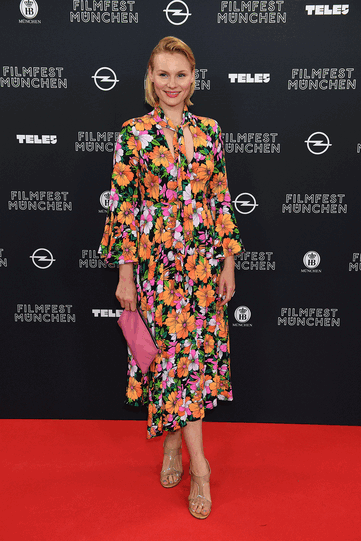 Schauspielerin Rosalie Thomass ist beim Opening im Mathäser Kino.