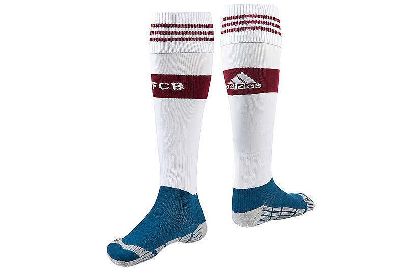 So sieht die neue Asuwärtskollektion des FC Bayern aus