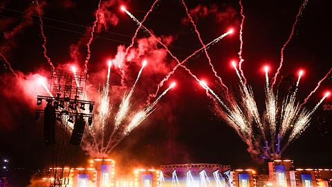 Das ZDF &uuml;bertrug die Silvestershow diesmal aus Hamburg.