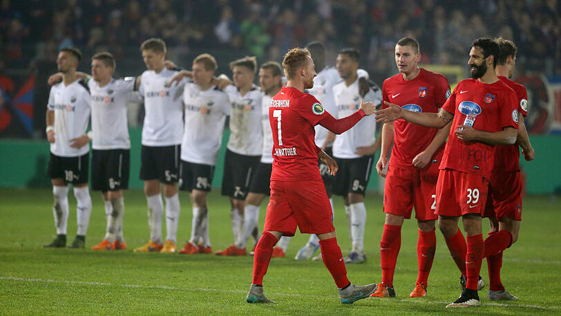 1. FC Heidenheim (2014/15 - 2015/16): In 29 Spielen erzielte er drei Tore und legte zwei Treffer auf.