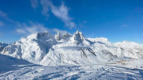 Winterbilanz: In &Ouml;sterreich sind bisher 26 Menschen bei Lawinen gestorben. (Symbolbild)