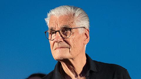 Schauspieler Sky du Mont hat in einem Interview Stellung gegen die AfD bezogen.