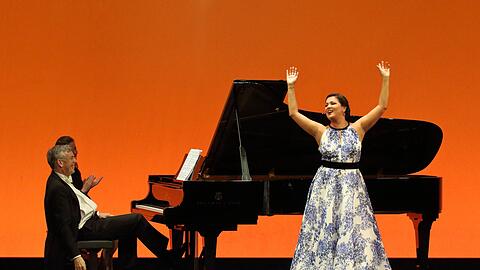 Malcolm Martineau_und Anna Netrebko im Nationaltheater.