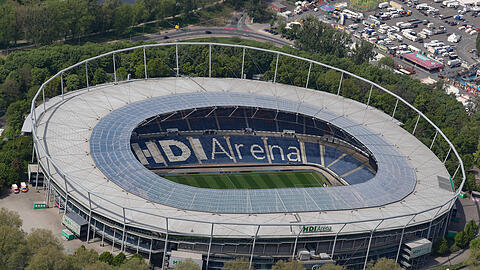 Ausweichstätte des VfB Oldenburg; HDI Arena Hannover.