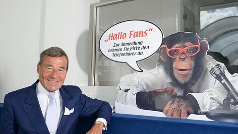 Der Affe Charly ist heute noch eine wichtige Werbefigur f&uuml;r Trigema. (Archivbil)