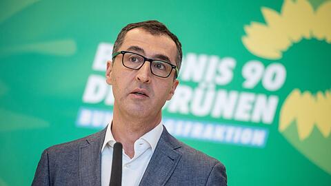 Ex-Grünen-Cehf Cem Özdemir hat per Mail Todesdrohungen erhalten.