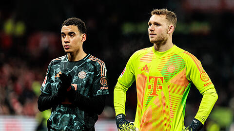 Daniel Peretz (r.) fehlt den Bayern länger, beim erkrankten Jamal Musiala könnte es für einen Platz im Kader reichen.
