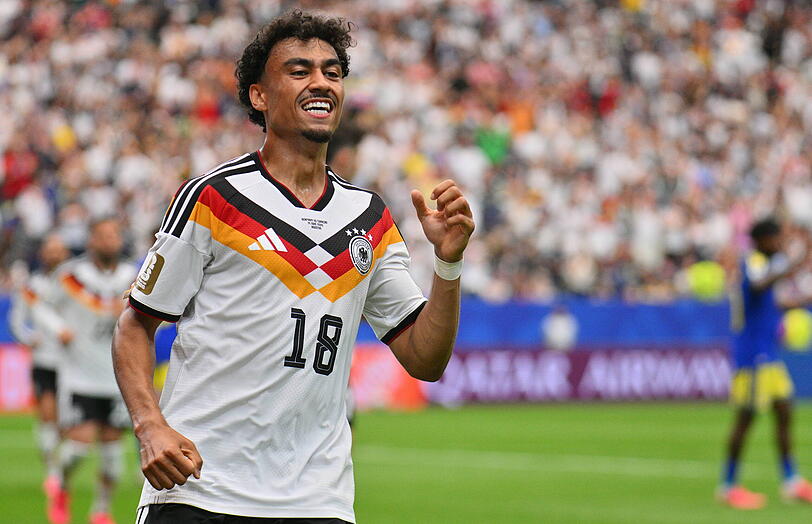 Nathaniel Brown: 40 Mio. Euro – zuvor 35 Mio. Euro Nathaniel Brown: 40 Mio. Euro – zuvor 35 Mio. Euro