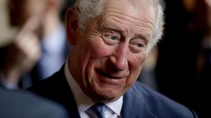 Der britische Prinz Charles hat bei einem Hollywoodstar nachgefragt, was denn ein sogenannter "Booty Call" ist.