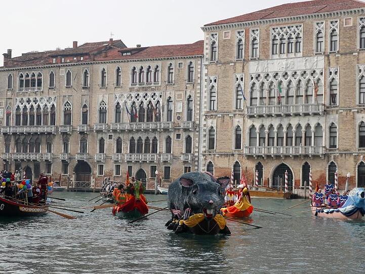Karneval in Venedig.