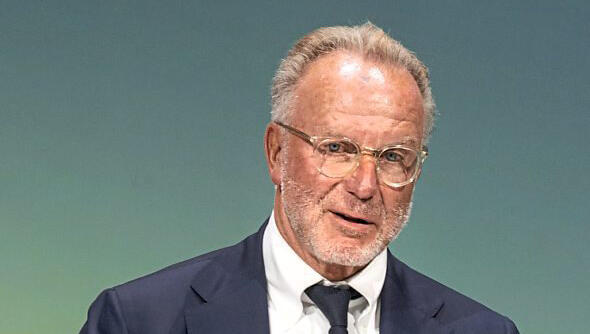 Organisiert eine Trauerfeier in der Allianz Arena: Karl-Heinz Rummenigge. Organisiert eine Trauerfeier in der Allianz Arena: Karl-Heinz Rummenigge.