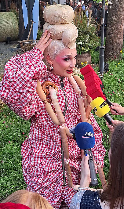 Dragqueen Candy Crash Dragqueen Candy Crash