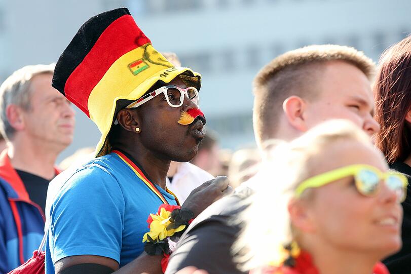 So feierten die Fans den 1:0-Sieg der Nationalmannschaft beim Public Viewing.