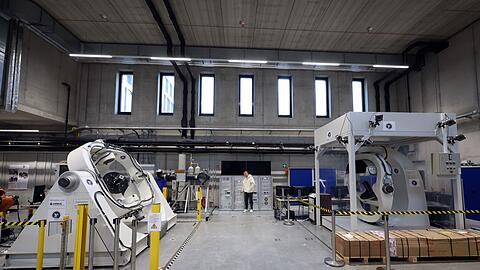 Kleine Satelliten sind in Entwicklung und Platzierung in der Umlaufbahn deutlich g&uuml;nstiger als ihre gro&szlig;en Geschwister.