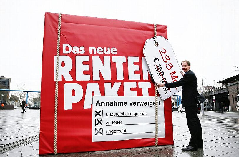 Das Rentenpaket wird gelobt und gescholten, und die Diskussion reißt nicht ab - dabei führen die vielen Debatten vor allem in die Irre.