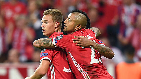 Joshua Kimmich (links) ersetzt in Dortmund den noch angeschlagenen Arturo Vidal.