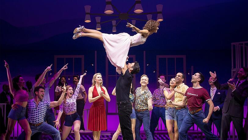Deike Darrelmann und Máté Gyenei als charmantes Paar in "Dirty Dancing".
