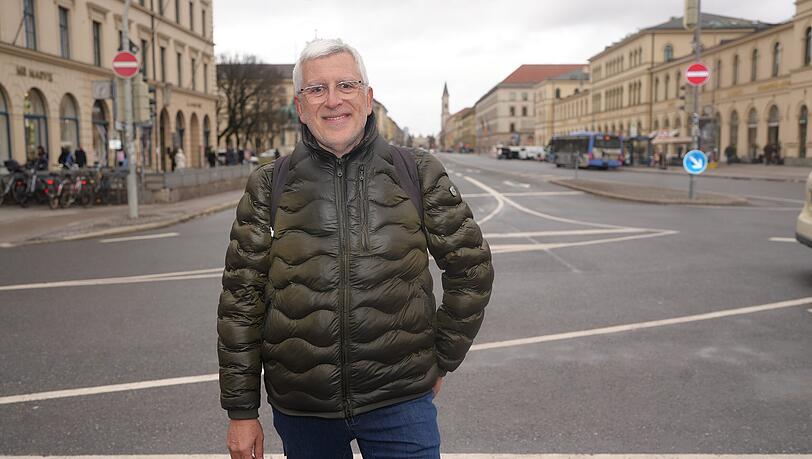 "Begr&uuml;nung? Radwege? Finde ich toll&ldquo;, sagt G&uuml;nter Ruck (60), "hier bin ich trotzdem dagegen.&ldquo;