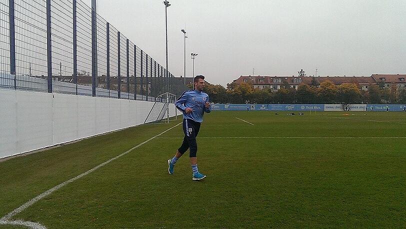 Schon bald möchte Vallori das Spiel mit dem Ball in sein Training einbinden. Schon bald möchte Vallori das Spiel mit dem Ball in sein Training einbinden.