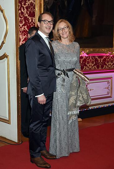 Der Bundesminister für Verkehr und digitale Infrastruktur Alexander Dobrindt (CSU) und seine Frau Tanja.
