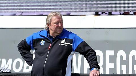 Horst Hrubesch und der HSV vergaben in Osnabrück die letzte Aufstiegschance.