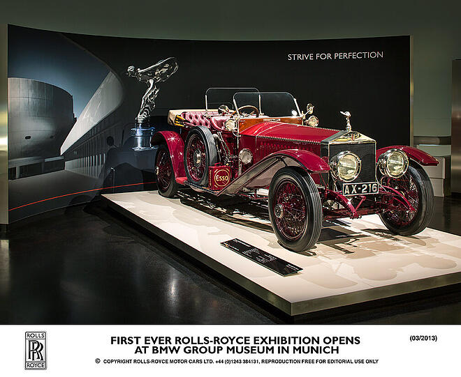 Rolls-Royce aus den Jahren 1907 bis 2012 werden erstmals im BMW Museum gezeigt.
