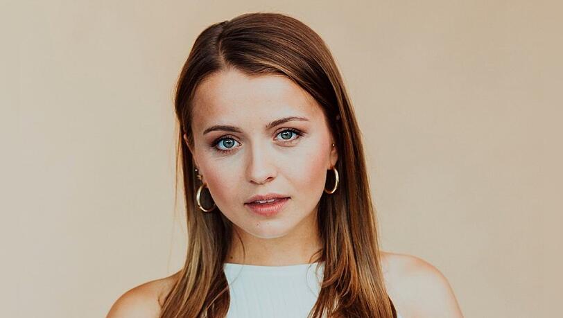 Julia Wiedemann verabschiedet sich von der Serie "AWZ".