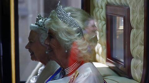 Die heutige Queen Consort Camilla mit Queen Elizabeth II.