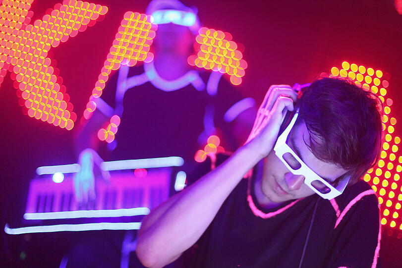 Party-Pics der Woche: Nacht der Helden feat. Laserkraft 3D im Mach 1