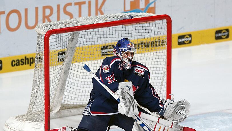 Drei Spielzeiten war Jochen Reimer Keeper beim EHC, jetzt spielt er in Nürnberg. Drei Spielzeiten war Jochen Reimer Keeper beim EHC, jetzt spielt er in Nürnberg.