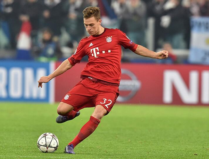 Joshua Kimmich, Note 2: Ist laut Pep Guardiola jetzt ja offiziell Innenverteidiger. Und so abgezockt, als ob er das schon Jahre machen würde, präsentierte sich der 21-Jährige auch gegen Werder. Die Fehlpässe in der Anfangsphase verzeiht man ihm.