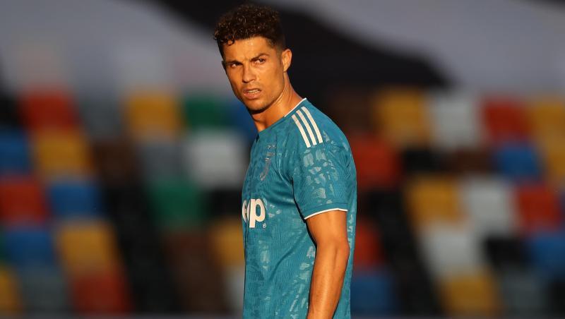 Superstar Cristiano Ronaldo muss mit Juve auf den Gewinn der Meisterschaft noch warten. Superstar Cristiano Ronaldo muss mit Juve auf den Gewinn der Meisterschaft noch warten.