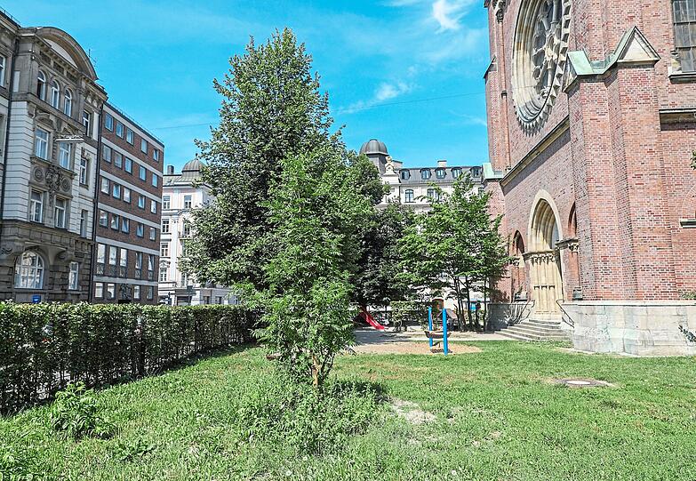 Unterirdische Müllcontainer auf den Mariannenplatz? Das Stadtteilparlament bekommt dafür kein grünes Licht.
