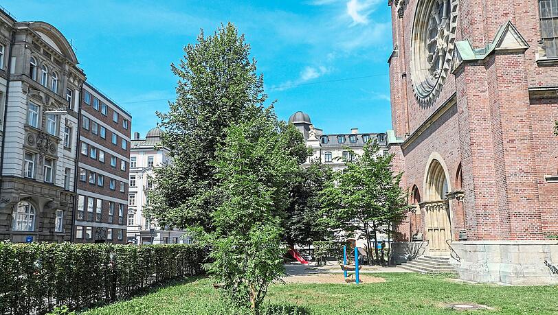 Unterirdische Müllcontainer auf den Mariannenplatz? Das Stadtteilparlament bekommt dafür kein grünes Licht. Unterirdische Müllcontainer auf den Mariannenplatz? Das Stadtteilparlament bekommt dafür kein grünes Licht.