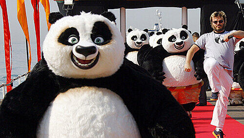 Jack Black und seine Pandas in Cannes. Jack Black und seine Pandas in Cannes.