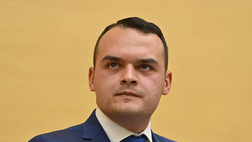 Der Landtagsabgeordnete  und Ex-JA-Chef Franz Schmid wird von Bayerns Verfassungsschutz beobachtet.