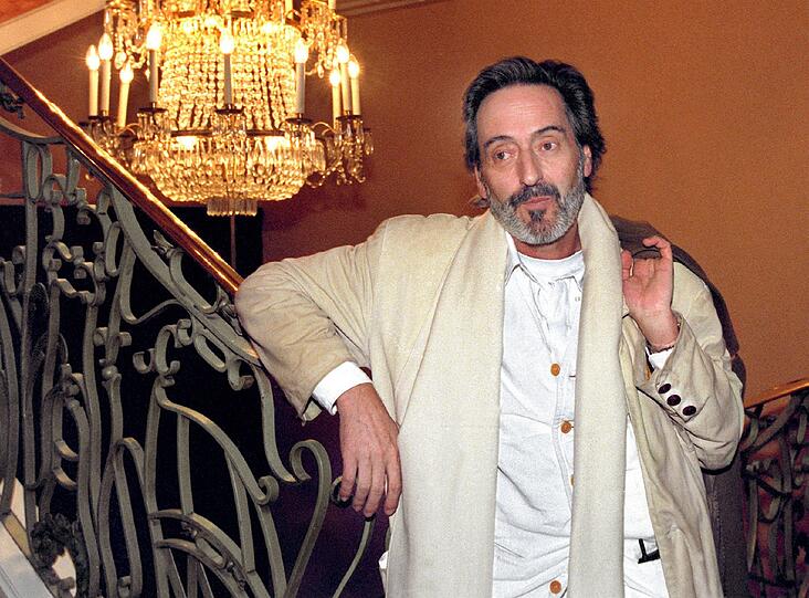 Helmut Dietl ist tot. Im Alter von 70 Jahren ist er in seiner Wohnung in München gestorben.