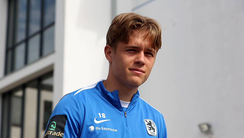 Tim Kloss wechselt zu Viktoria Köln.