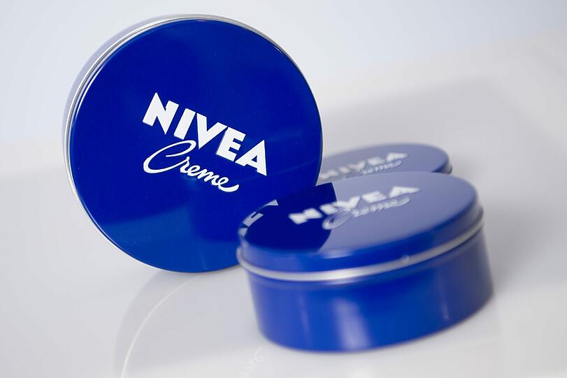 Der Beiersdorf-Konzern erwirtschaftete dank guter Umsätze der Marken Nivea und Eucerin einen satten Gewinn.
