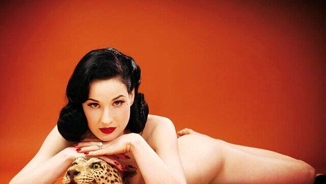 Dita von Teese während ihrer legendären Strip-Einlage