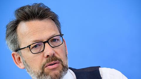Sieht noch viele offene Fragen bis zur Entscheidung über den Olympia-Bewerber: DOSB-Vorstandschef Otto Fricke.