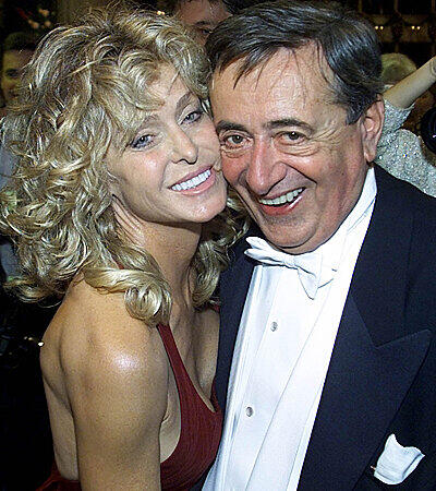 Hollywood-Star Farah Fawcett und "Mörtel" Richard Lugner 2001.
