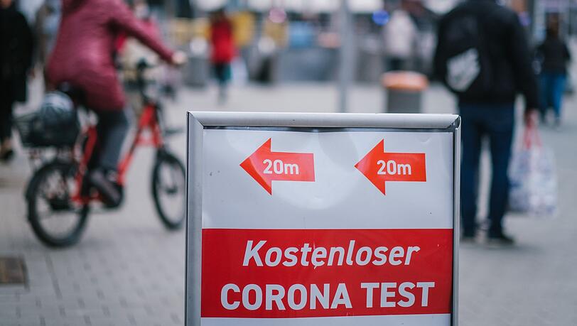 Corona-Tests gehörten während der Pandemie für viele Menschen zum Alltag.