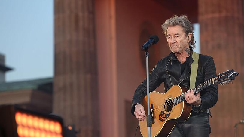 Peter Maffay setzte bei seinem Auftritt ein Zeichen gegen Hass und für Toleranz. Peter Maffay setzte bei seinem Auftritt ein Zeichen gegen Hass und für Toleranz.