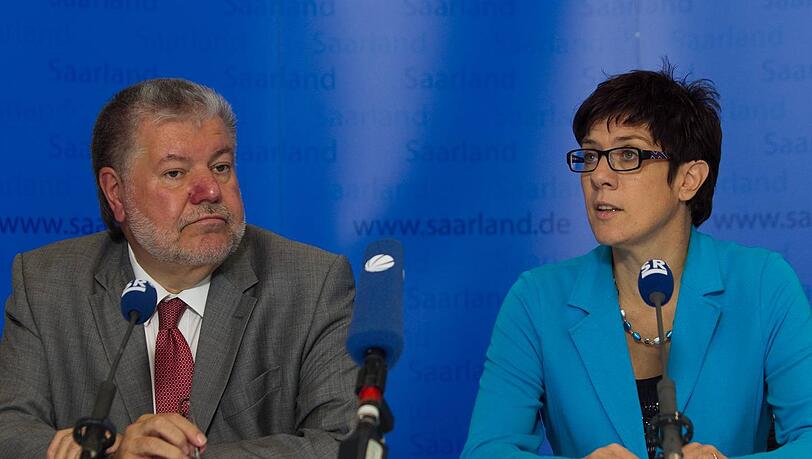 Arbeiten im Bundesrat parteiübergreifend zusammen: Kurt Beck (Rheinland-Pfalz, SPD) und Annegret Kramp-Karrenbauer (Saarland, CDU). Arbeiten im Bundesrat parteiübergreifend zusammen: Kurt Beck (Rheinland-Pfalz, SPD) und Annegret Kramp-Karrenbauer (Saarland, CDU).