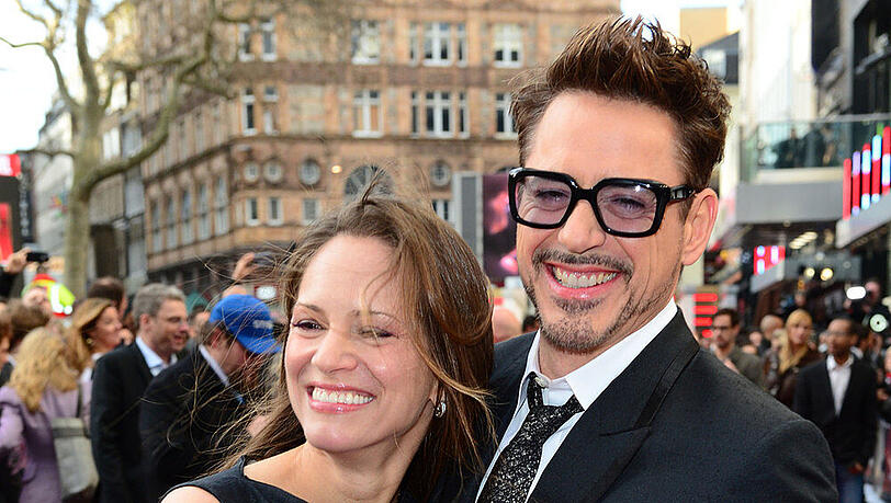 Diese zwei sind im Babyglück: Robert Downey jr. und Gattin Susan im April bei einer Filmpremiere Diese zwei sind im Babyglück: Robert Downey jr. und Gattin Susan im April bei einer Filmpremiere