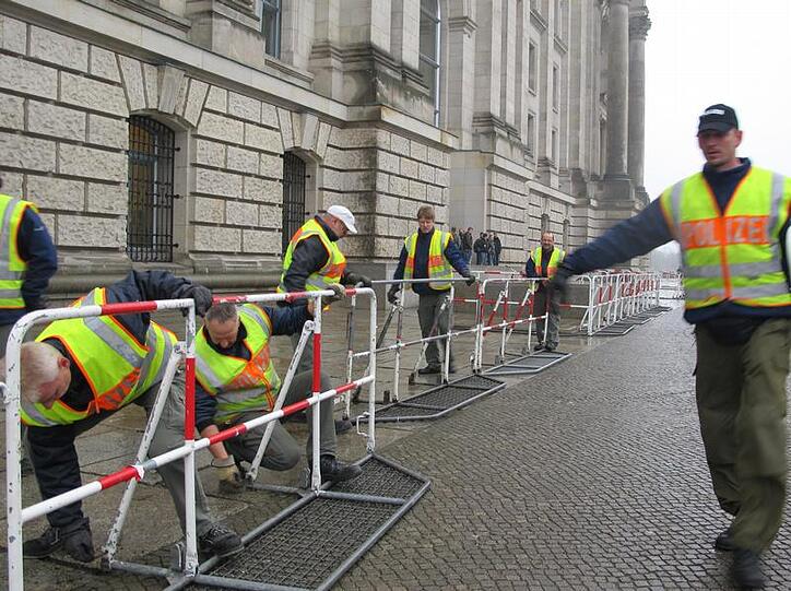 Verschärfte Sicherheitsmaßnahmen am Reichstag