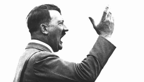 Erst 63 Jahre nach Kriegsende merkte der Kelheimer Stadtrat, dass Hitler noch die Ehrenbürgerwürde trug. Erst 63 Jahre nach Kriegsende merkte der Kelheimer Stadtrat, dass Hitler noch die Ehrenbürgerwürde trug.