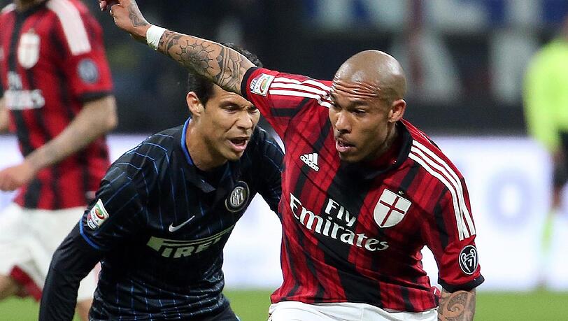 In der Kategorie der gewalttätigsten Fußballer folgen ihm Hollands Nigel de Jong ("Meistertreter")... In der Kategorie der gewalttätigsten Fußballer folgen ihm Hollands Nigel de Jong ("Meistertreter")...